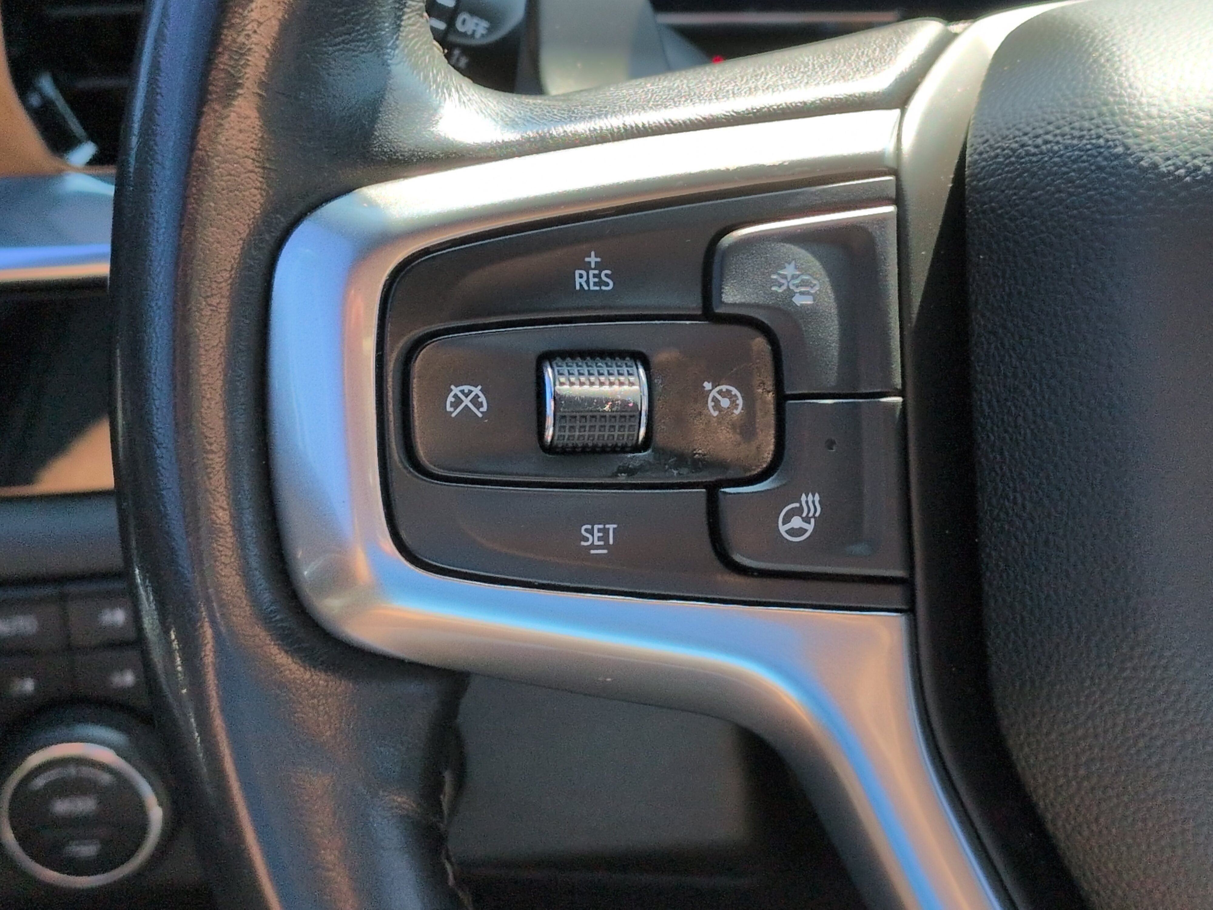 Used 2022 Chevrolet Silverado 1500 LT Trail Boss w/ LT Trail Boss Premium Package AWD/4WD image 23