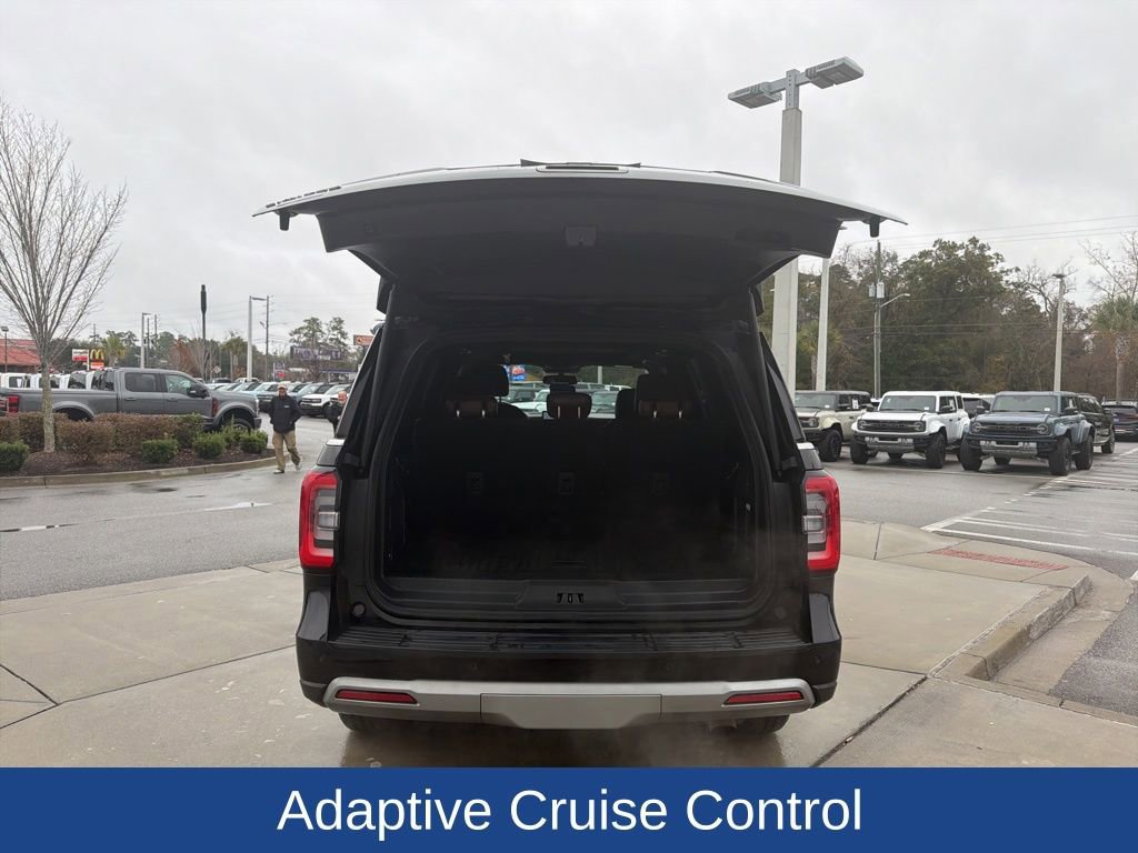 Certified 2024 Ford Expedition Limited image 9