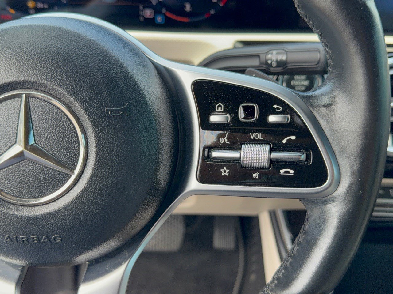 Used 2021 Mercedes-Benz A 220 4MATIC image 19