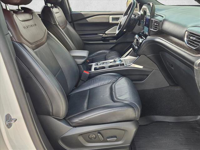 Certified 2021 Ford Explorer Platinum w/ Equipment Group 601A image 22
