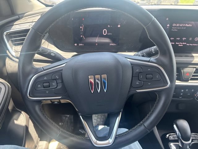 Used 2025 Buick Encore GX Preferred FWD image 17