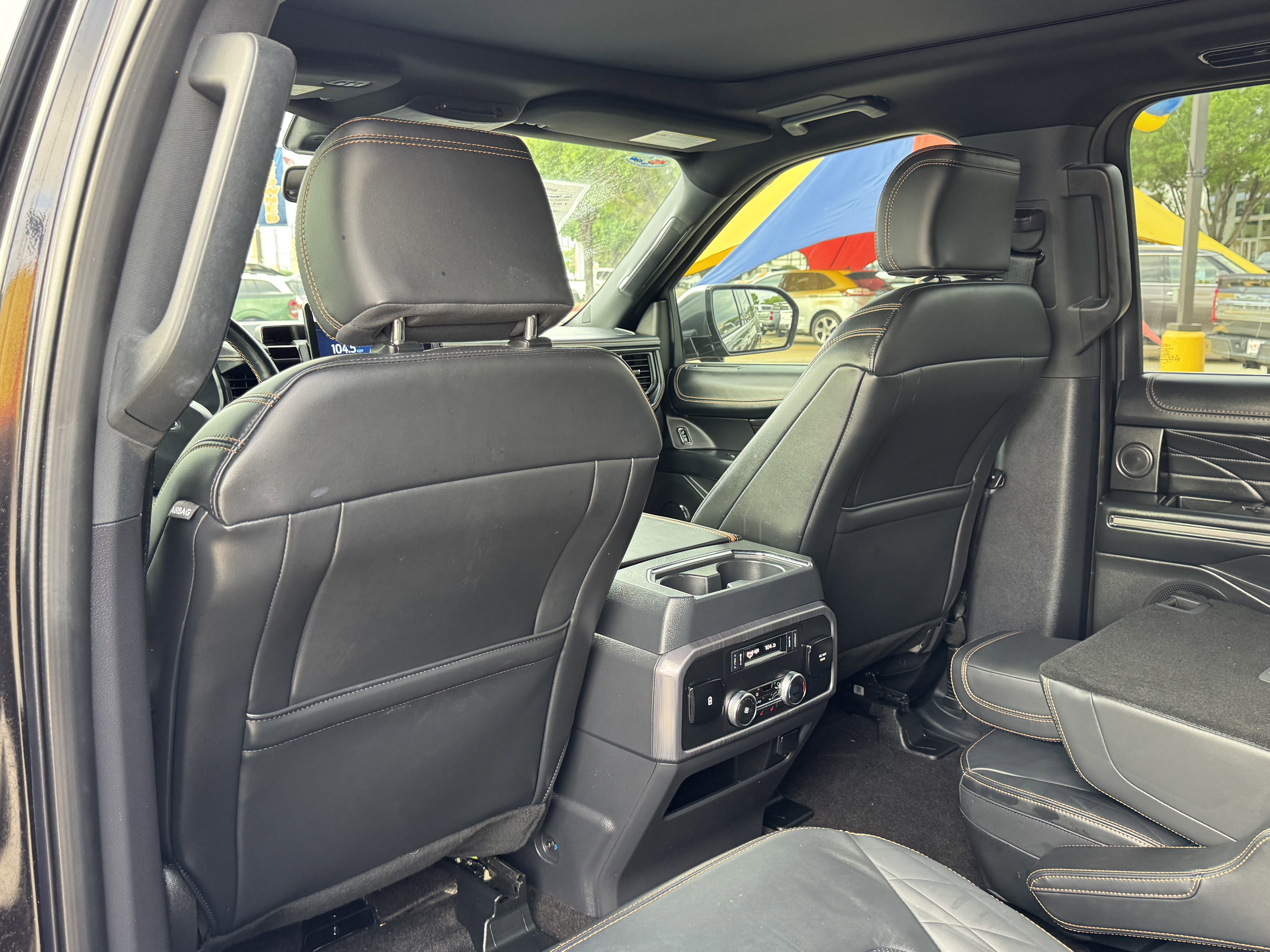 Certified 2023 Ford Expedition Platinum image 17