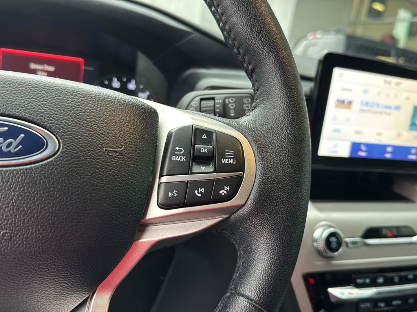 Certified 2024 Ford Explorer XLT w/ Equipment Group 202A image 19