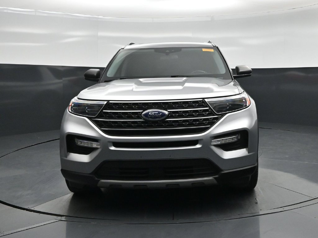 Certified 2021 Ford Explorer XLT w/ Equipment Group 202A RWD image 19