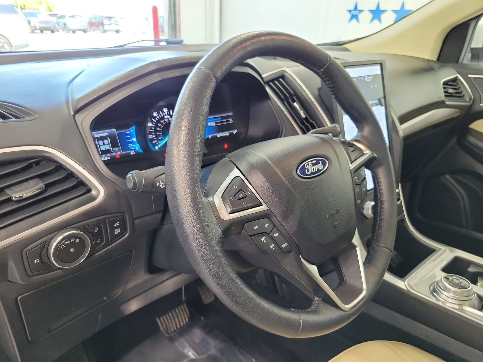 Certified 2024 Ford Edge SEL w/ Convenience Package AWD/4WD image 10