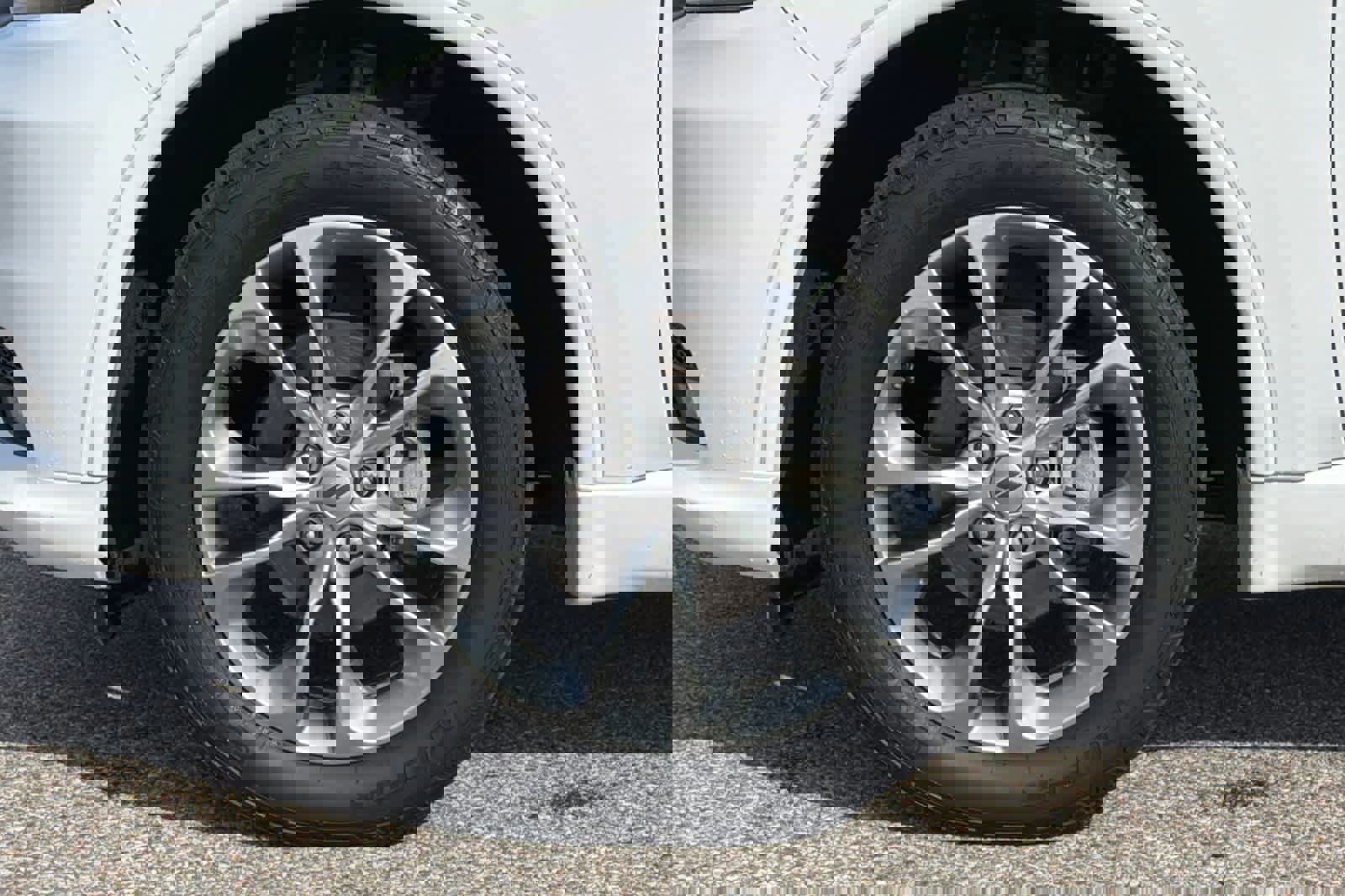 Used 2020 Dodge Durango GT image 27