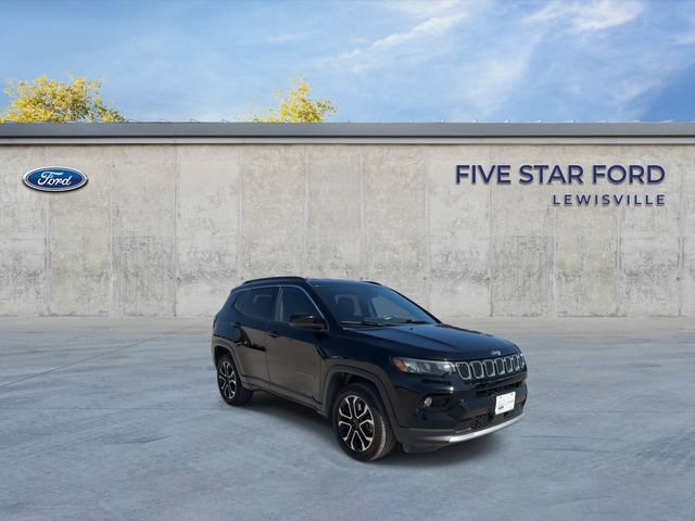 Used 2023 Jeep Compass Limited AWD/4WD image 2