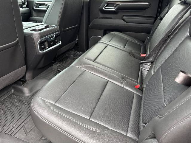 Used 2022 Chevrolet Silverado 1500 LTZ w/ Technology Package AWD/4WD image 11