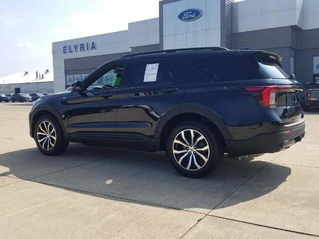 Certified 2026 Ford Explorer ST-Line AWD/4WD image 5