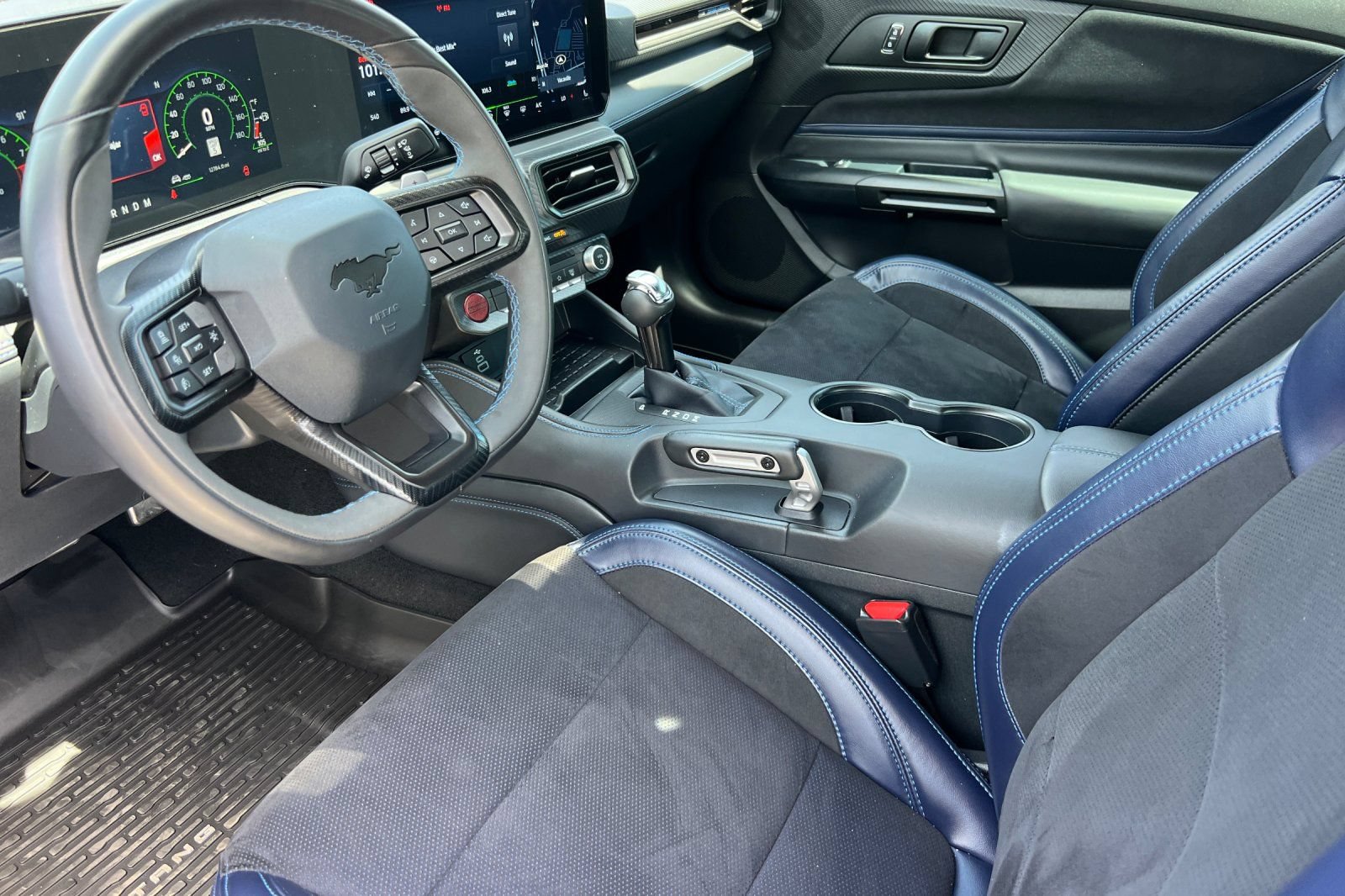 Certified 2024 Ford Mustang Dark Horse RWD image 12