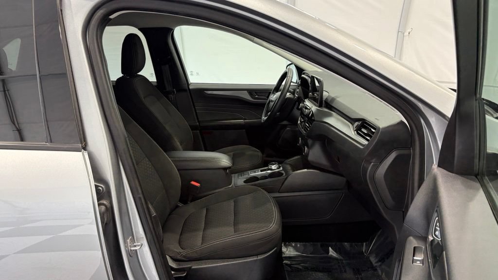 Certified 2024 Ford Escape Active AWD/4WD image 23