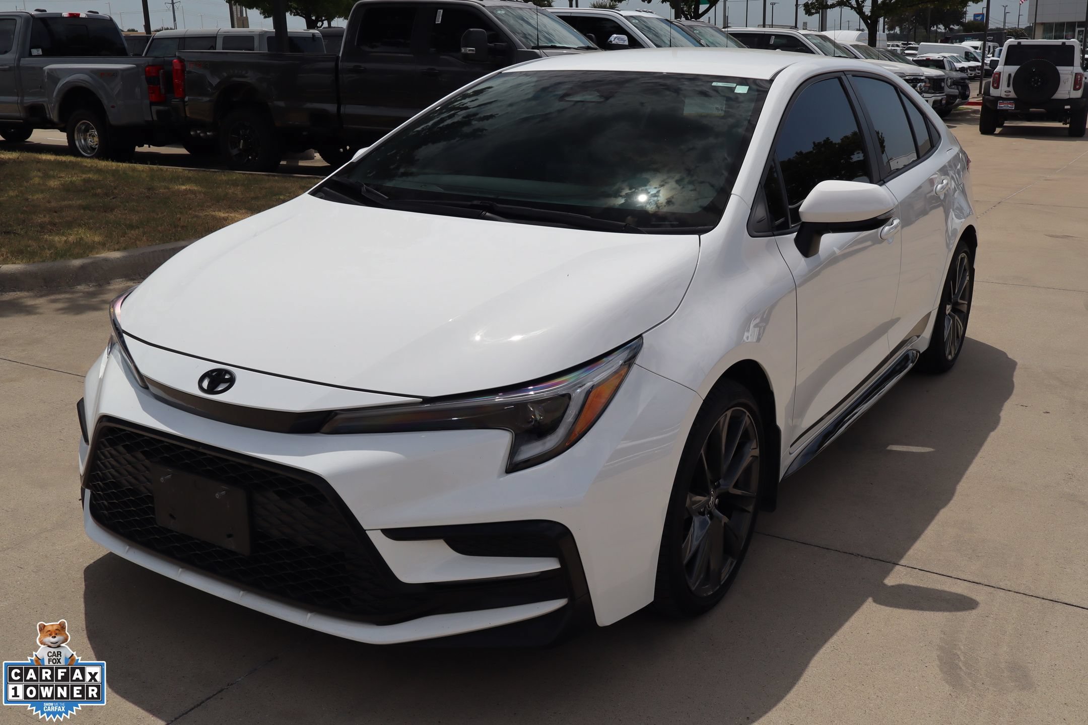 Used 2025 Toyota Corolla SE FWD image 8