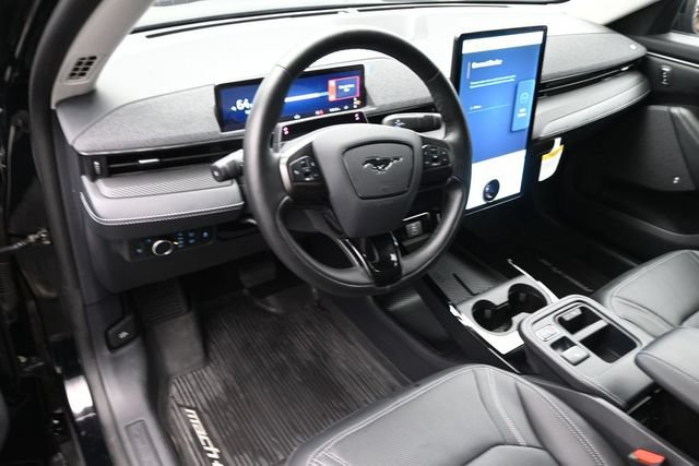Certified 2025 Ford Mustang Mach-E Premium AWD/4WD image 9