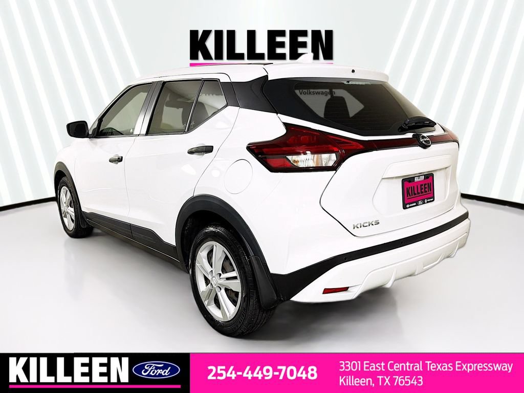 Used 2024 Nissan Kicks S FWD image 7