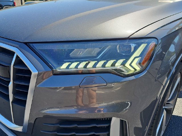 Used 2020 Audi Q7 3.0T Prestige AWD/4WD image 34