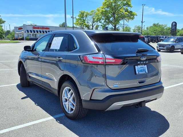 Certified 2024 Ford Edge SEL w/ Convenience Package AWD/4WD image 3