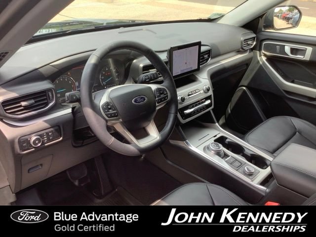 Certified 2023 Ford Explorer XLT w/ Equipment Group 202A AWD/4WD image 9