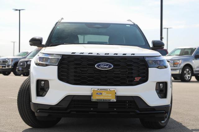 Certified 2025 Ford Explorer ST AWD/4WD image 2