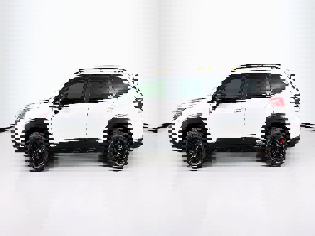 Used 2023 Subaru Forester Wilderness w/ Wilderness Package AWD/4WD image 2