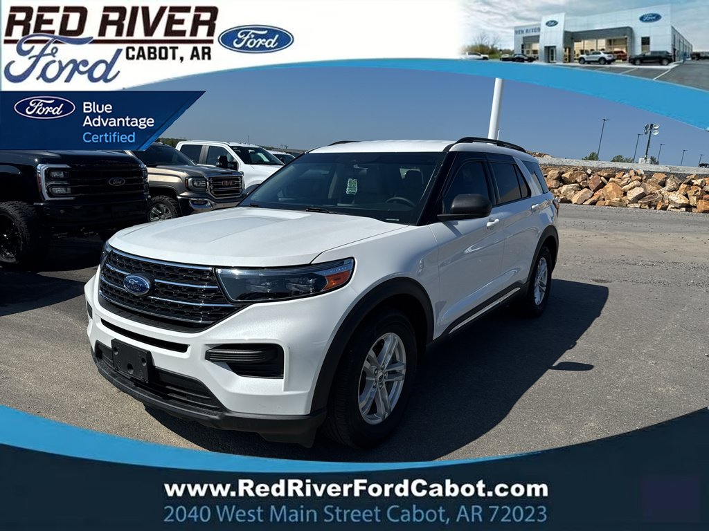 Certified 2024 Ford Explorer XLT RWD image 1