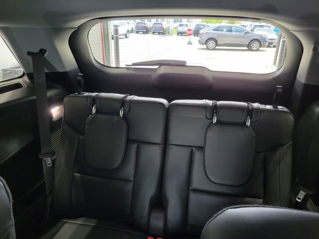 Certified 2023 Ford Explorer XLT w/ Equipment Group 202A AWD/4WD image 24
