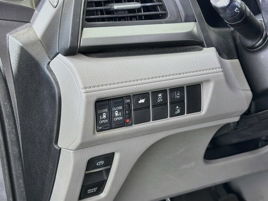 Used 2019 Honda Odyssey EX-L image 12