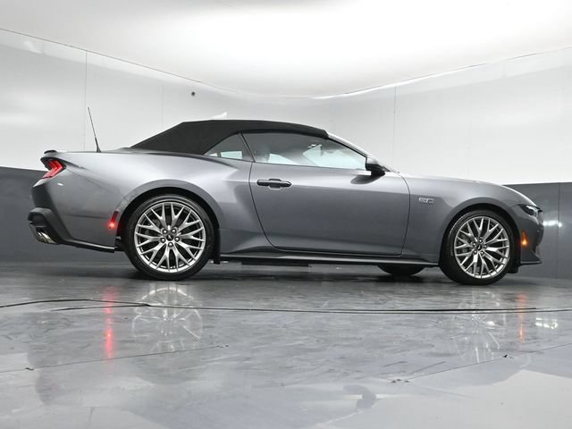 Certified 2025 Ford Mustang GT Premium RWD image 40
