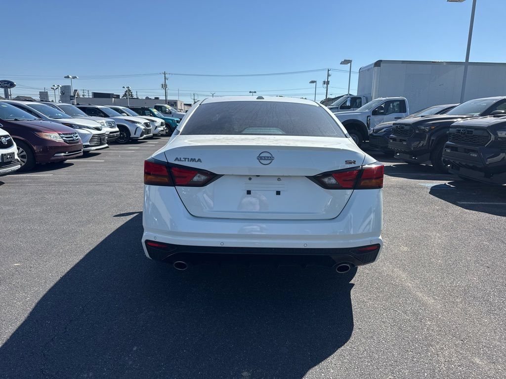 Used 2024 Nissan Altima 2.5 SR FWD image 5