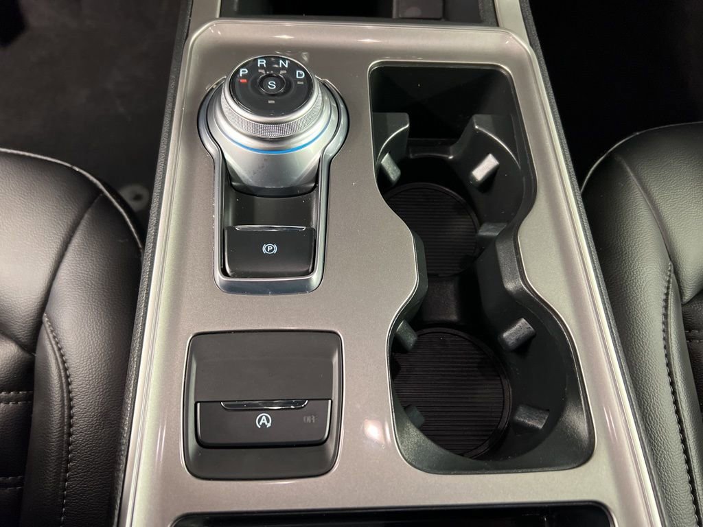 Certified 2024 Ford Edge SEL w/ Convenience Package image 16