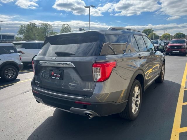 Certified 2023 Ford Explorer Limited w/ Limited Technology Package AWD/4WD image 2