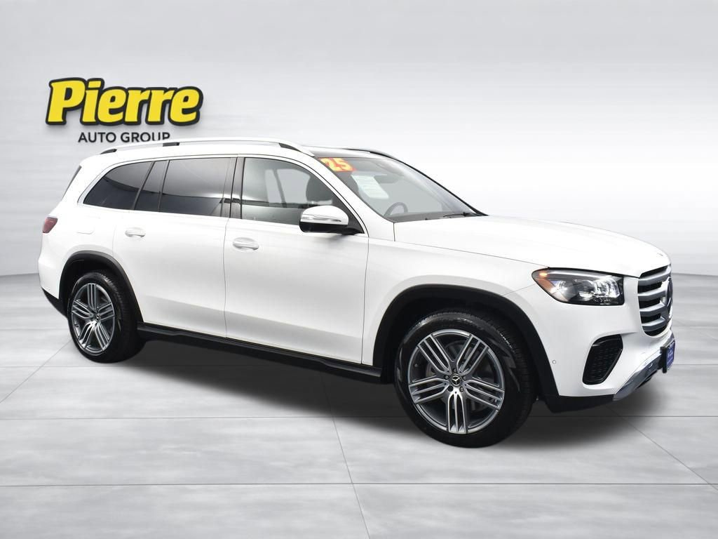 Used 2025 Mercedes-Benz GLS 450 4MATIC video 3
