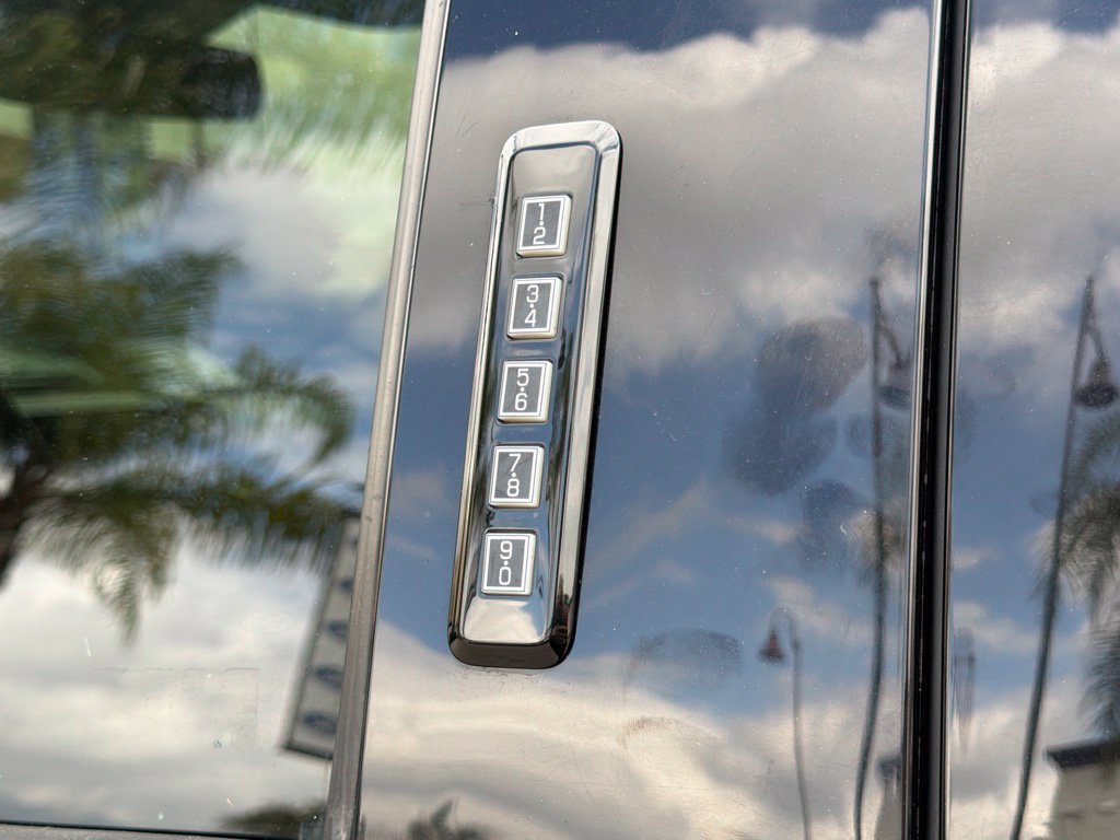 Certified 2017 Ford F150 Lariat AWD/4WD image 20
