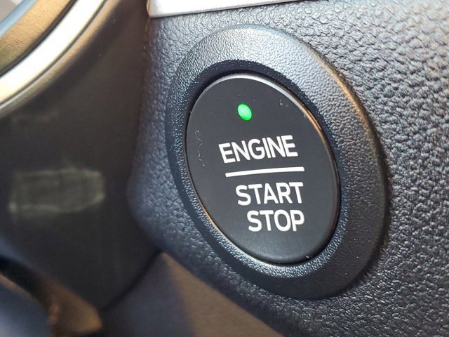 Certified 2022 Ford Escape SE image 32