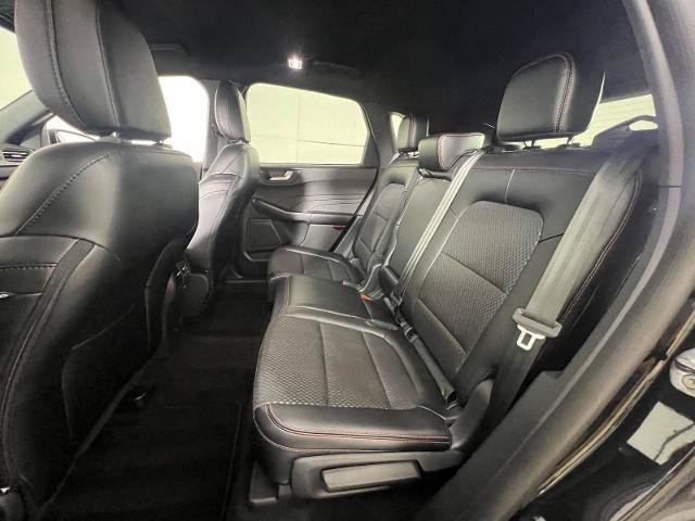 Certified 2024 Ford Escape ST-Line AWD/4WD image 19