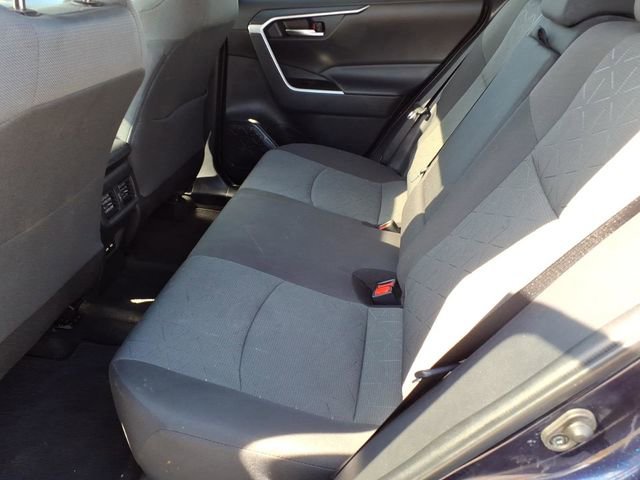 Used 2021 Toyota RAV4 XLE w/ Convenience Package AWD/4WD image 15