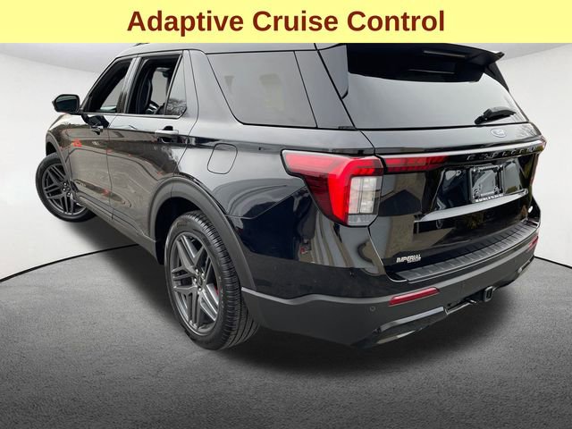 Certified 2025 Ford Explorer ST-Line w/ ST-Line Street Pack image 10