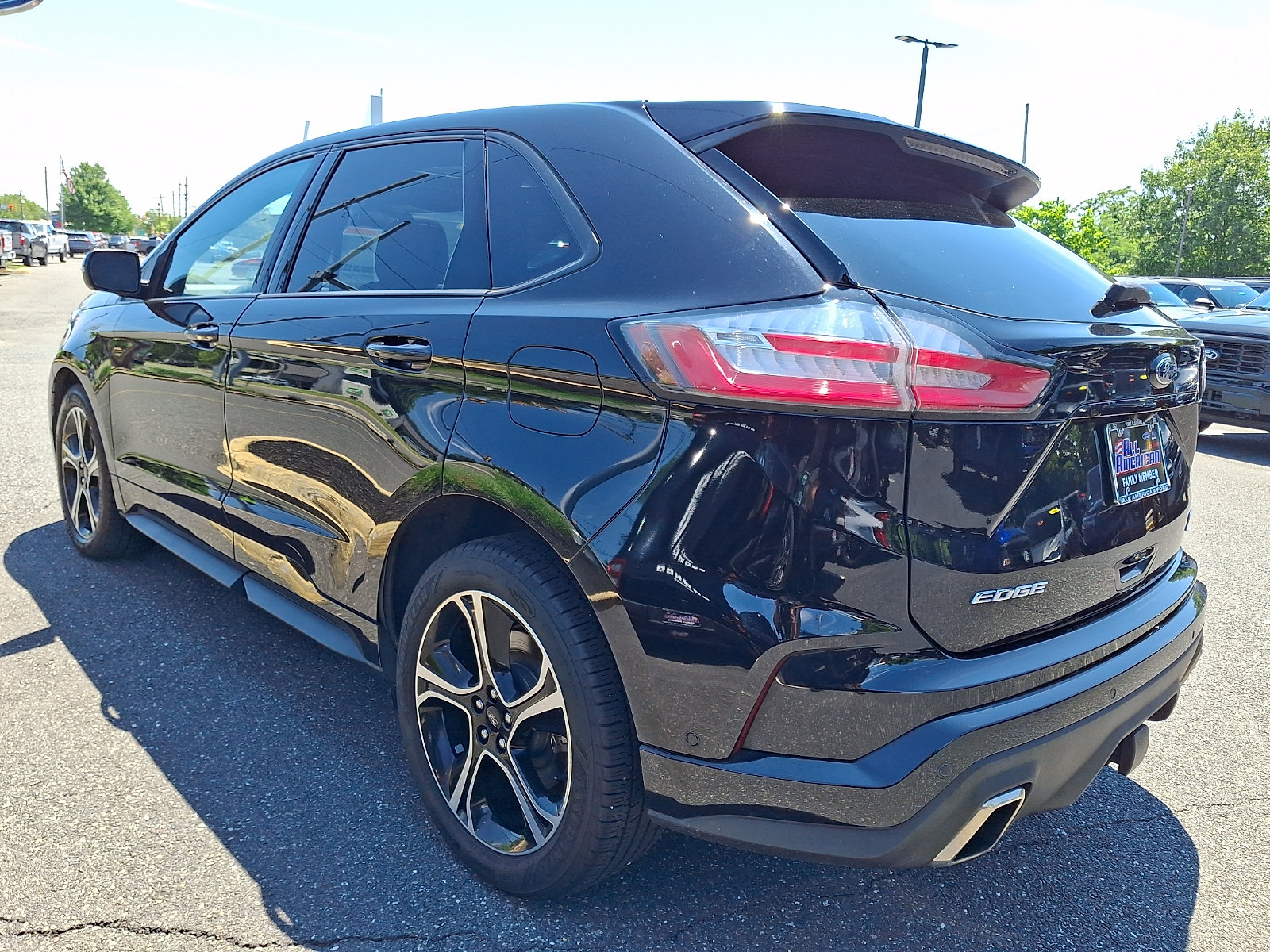 Certified 2019 Ford Edge ST w/ Equipment Group 401A AWD/4WD image 7