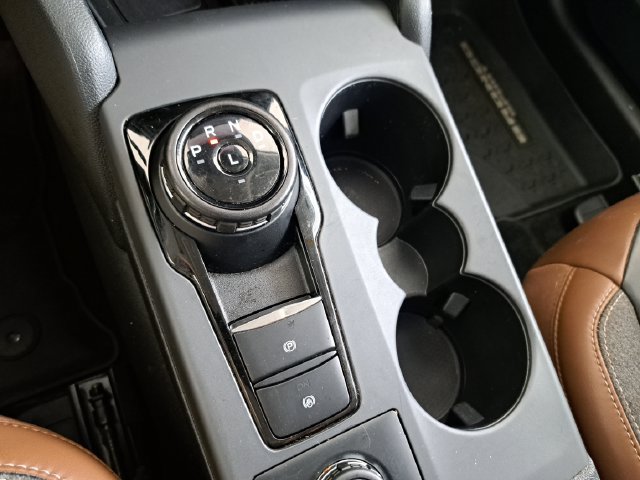 Certified 2023 Ford Bronco Sport Outer Banks w/ Tech Package AWD/4WD image 13
