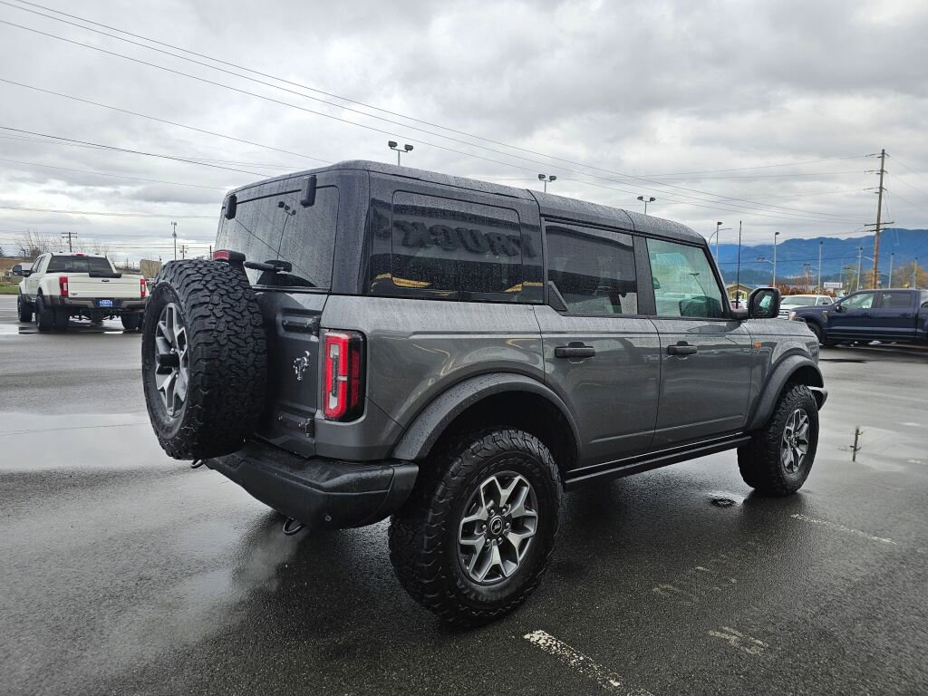 Certified 2025 Ford Bronco Badlands image 6