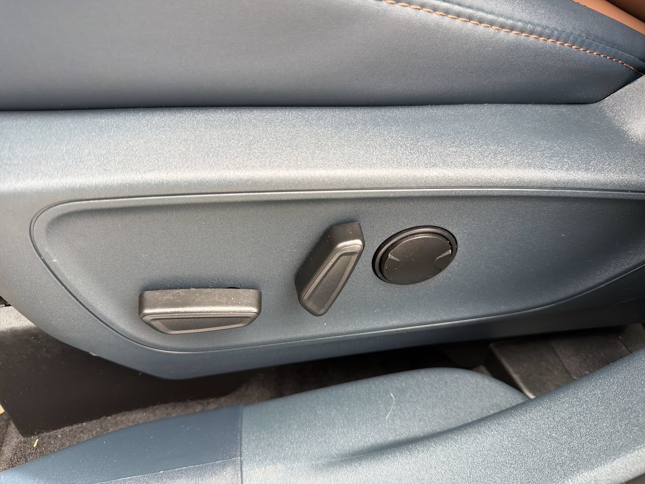 Certified 2024 Ford Maverick Lariat AWD/4WD image 19