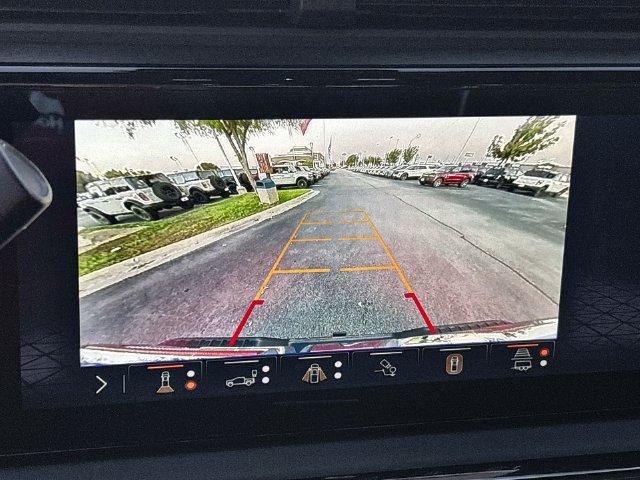 Used 2024 GMC Sierra 2500 AT4X AWD/4WD image 25