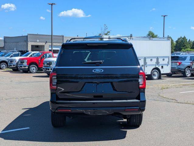 Certified 2023 Ford Expedition Limited AWD/4WD image 4