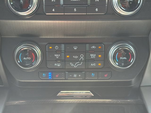 Certified 2021 Ford F350 Platinum w/ FX4 Off-Road Package AWD/4WD image 32