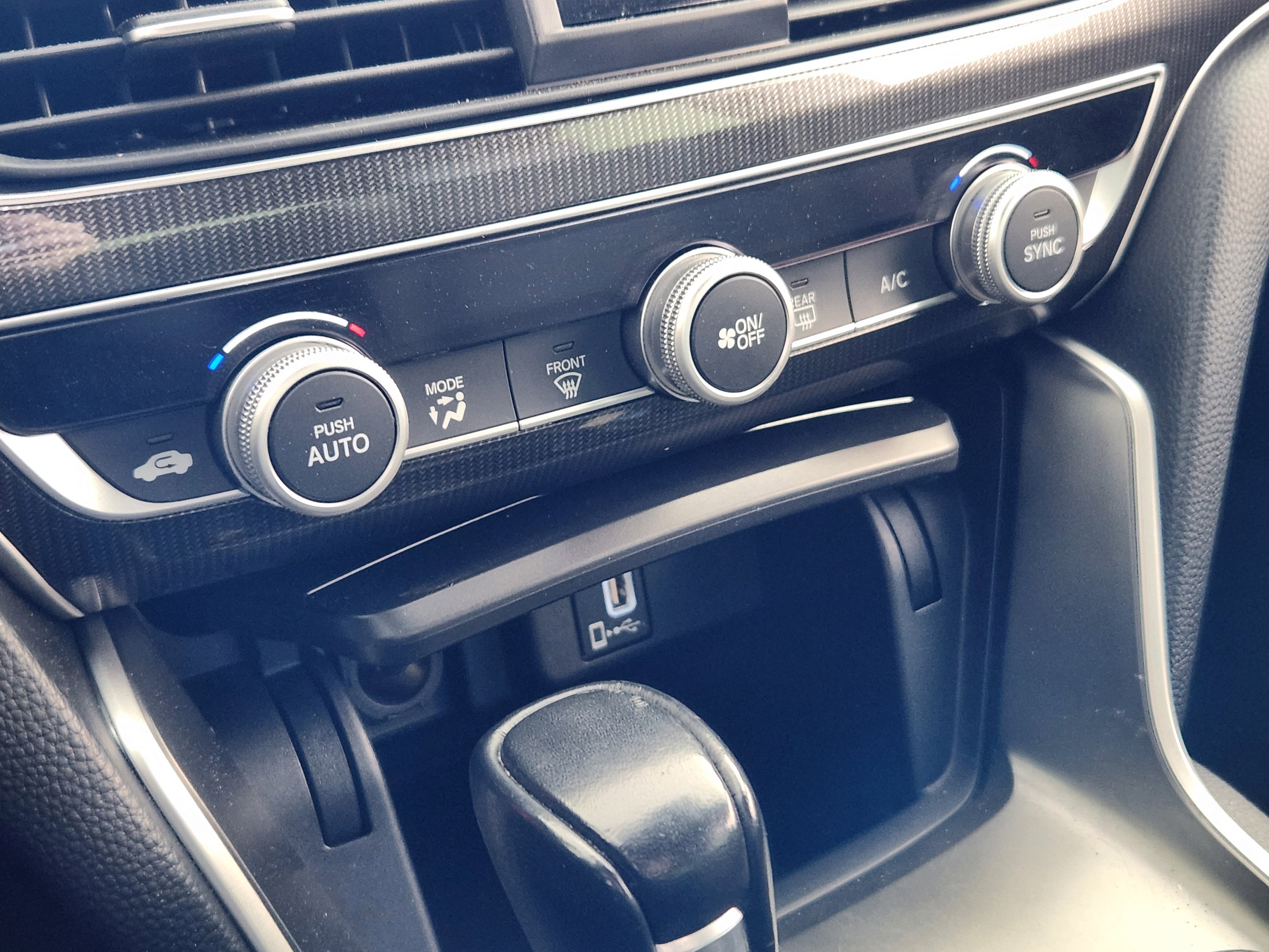 Used 2018 Honda Accord Sport image 24