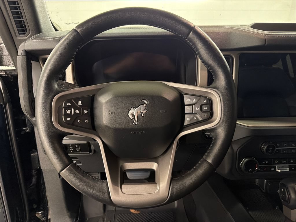 Certified 2025 Ford Bronco Outer Banks AWD/4WD image 18