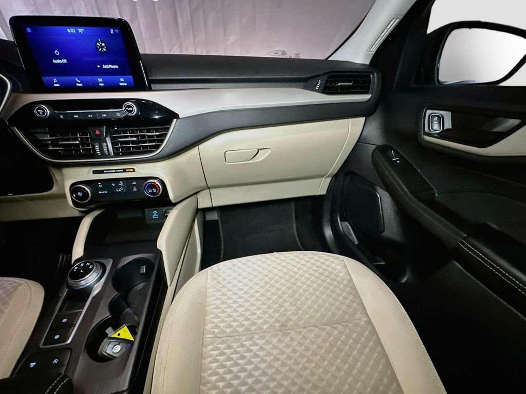 Certified 2022 Ford Escape SE AWD/4WD image 29