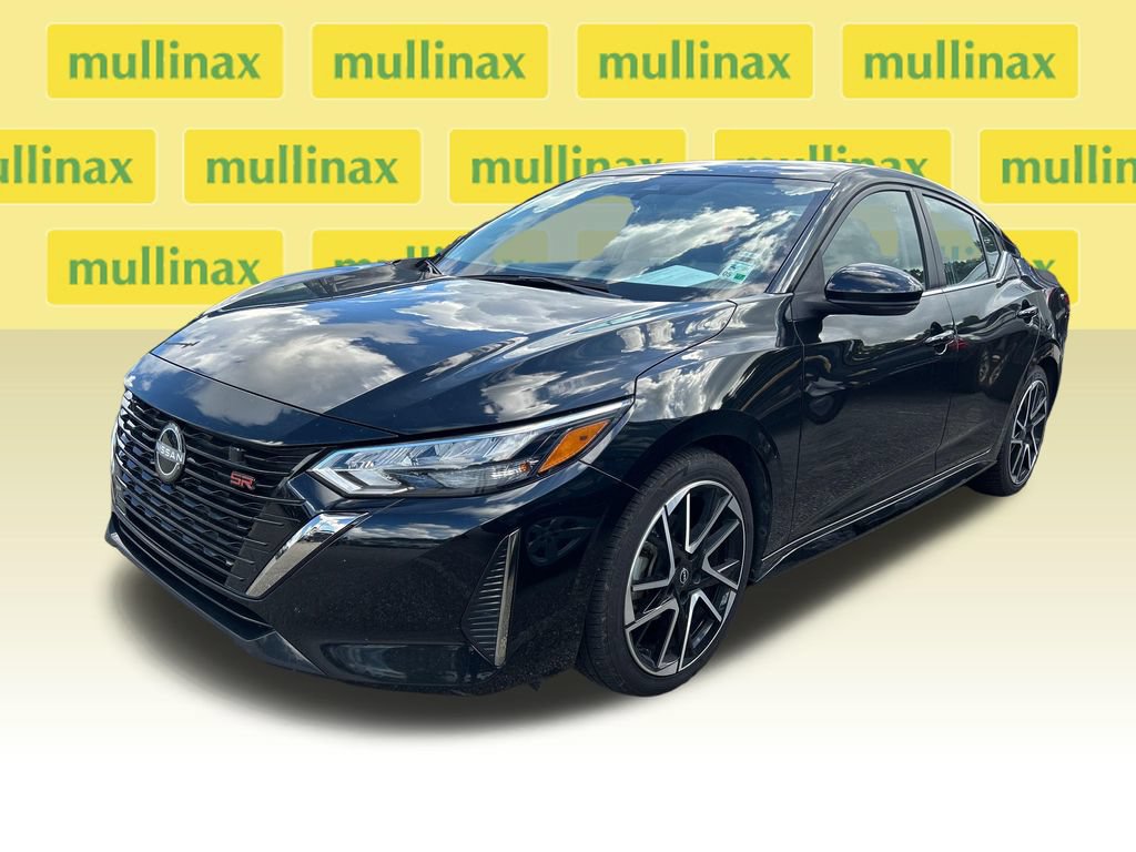 Used 2025 Nissan Sentra SR FWD image 6