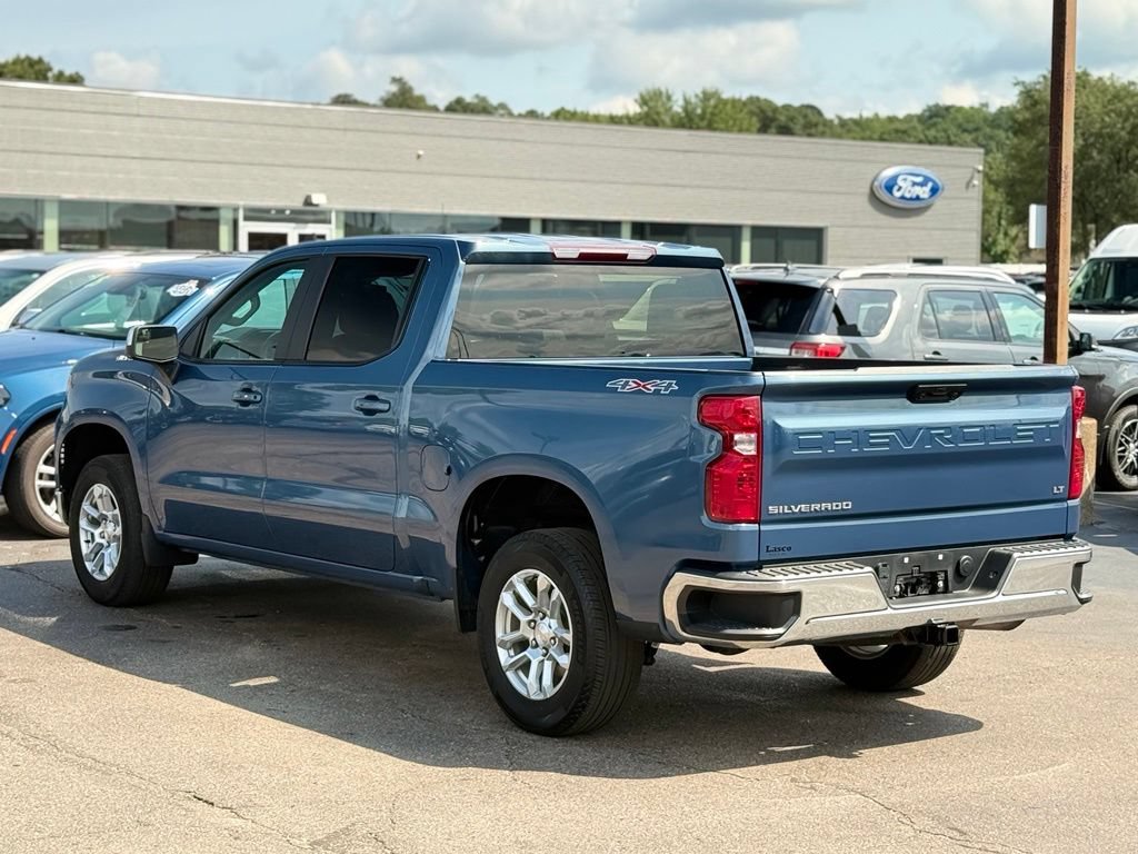Used 2024 Chevrolet Silverado 1500 LT AWD/4WD image 32