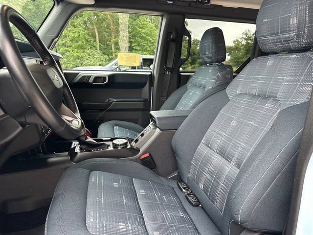 Certified 2025 Ford Bronco Heritage Edition AWD/4WD image 39