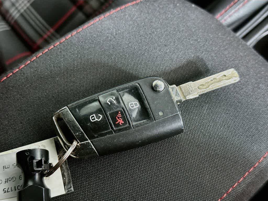 Used 2019 Volkswagen GTI 4-Door FWD image 22